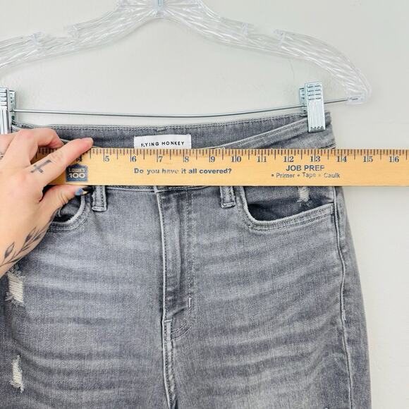 Flying Monkey Gray Distressed Straight Leg Jeans Women’s Size 27 - Picture 2 of 8